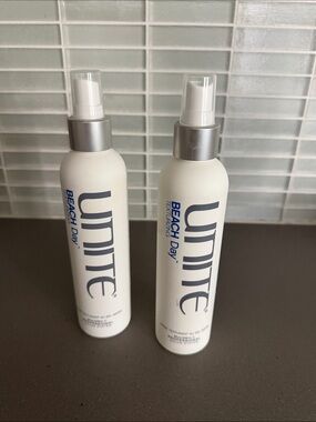 UNITE Beach Day Texturizing Spray — White